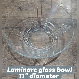 Vintage luminarc glass bowl